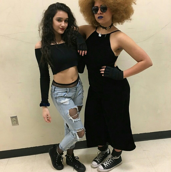 FOREVER 21 VELVET BACKLESS CULOTTE JUMPSUIT 🔥 - Picture 4 of 4